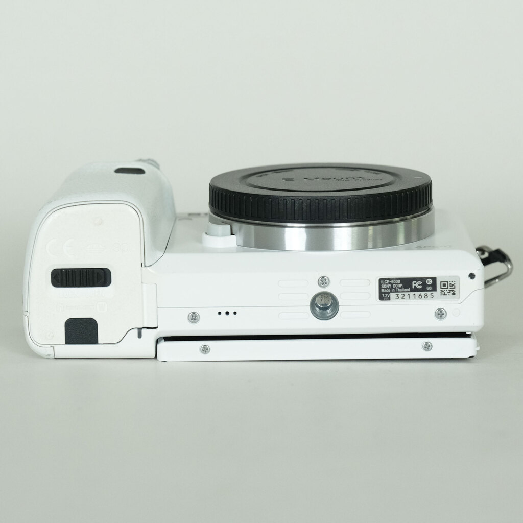 SONY α6000（ILCE-6000）