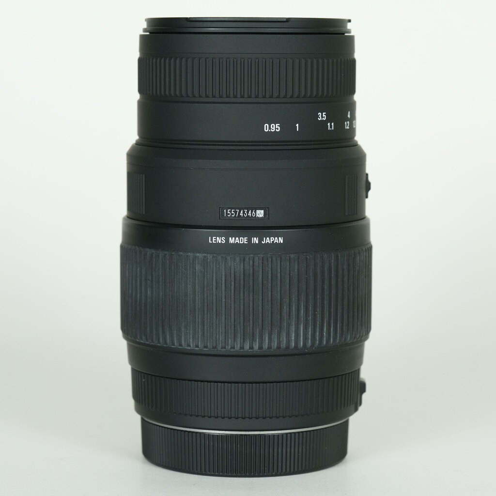 SIGMA 70-300mm F4-5.6 DG MACRO [キヤノンEF用]
