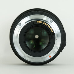 SIGMA 50mm F1.4 EX DG HSM (キヤノンEF用) SIGMA 50mm F1.4 EX DG HSM (キヤノンEF用)