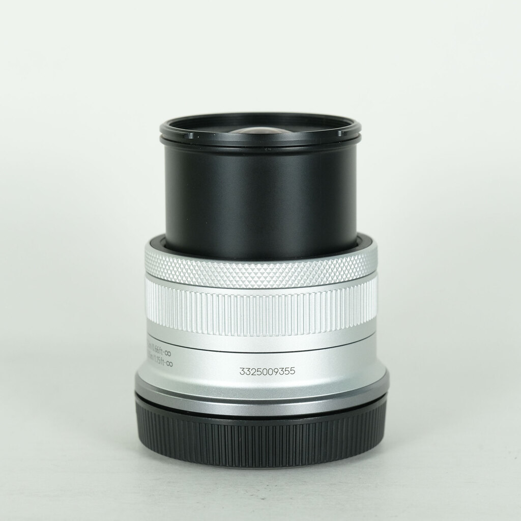 Canon RF-S 18-45mm F4.5-6.3 IS STM Canon RF-S 18-45mm F4.5-6.3 IS STM
