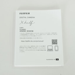 FUJIFILM X half X-HF1