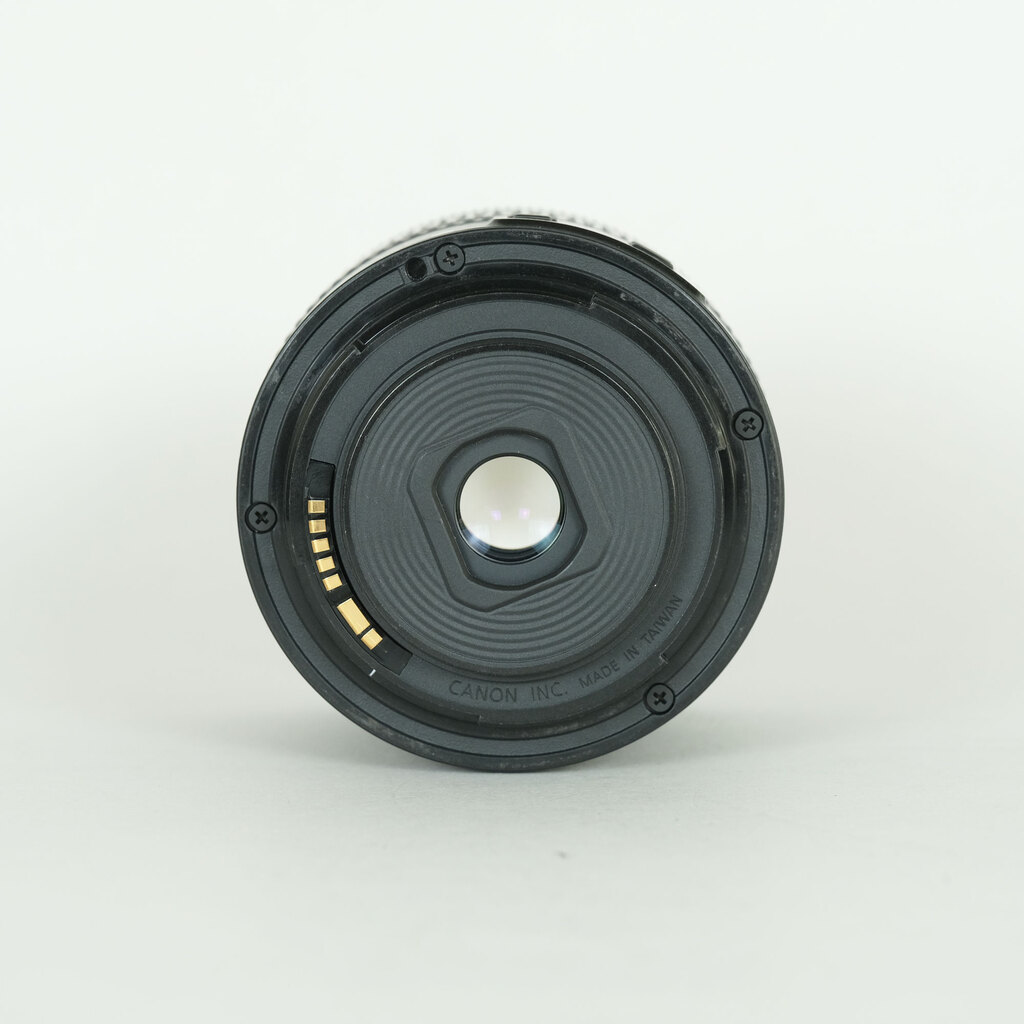 Canon EF-S18-55mm F3.5-5.6 IS STM