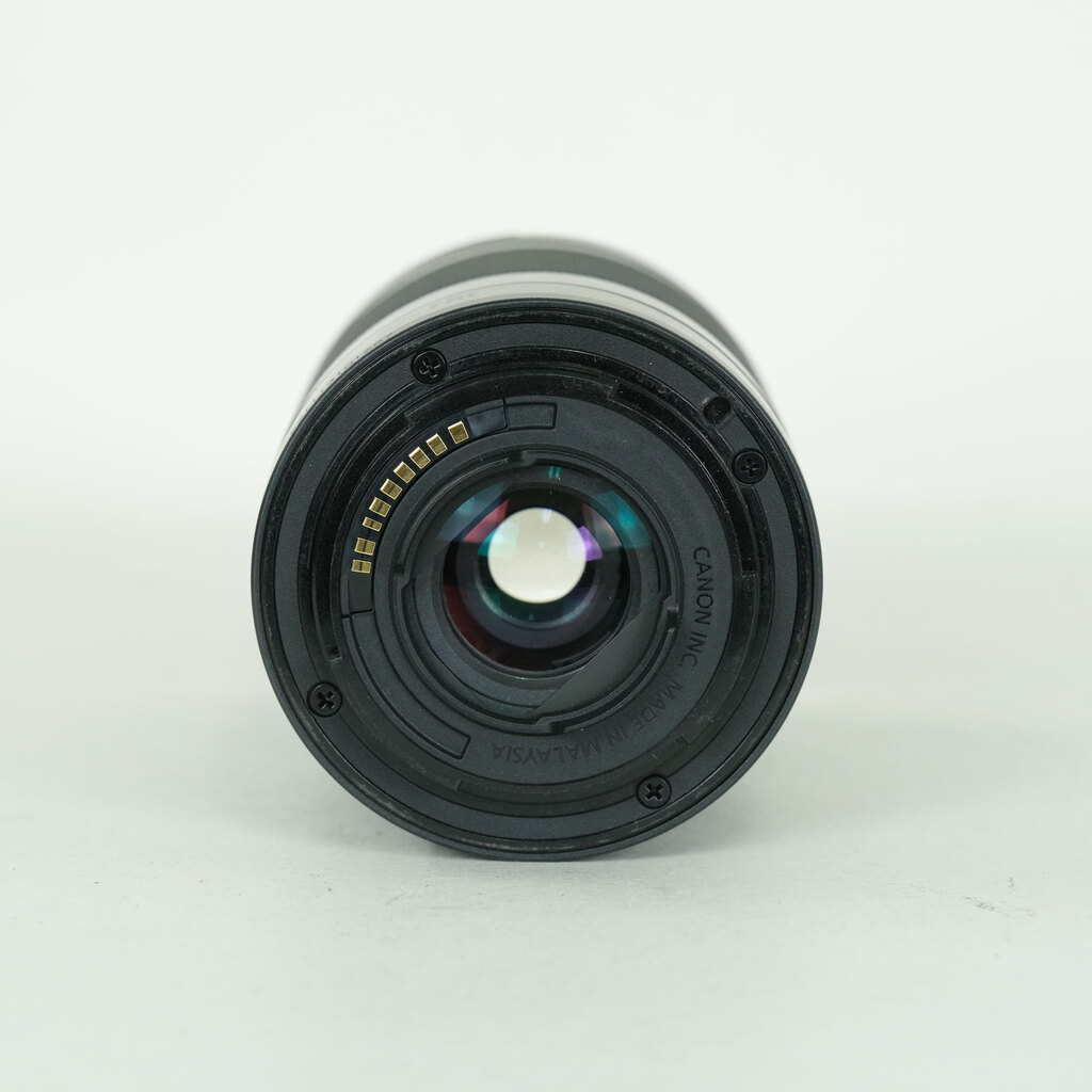 Canon EF-M18-150mm F3.5-6.3 IS STM Canon EF-M18-150mm F3.5-6.3 IS STM