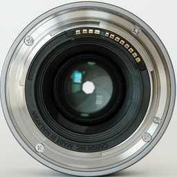 Canon RF50mm F1.8 STM