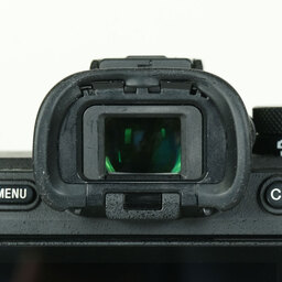 SONY α7 IV(ILCE-7M4) SONY α7 IV(ILCE-7M4)