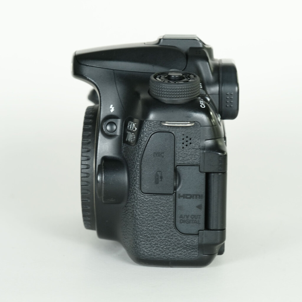 Canon EOS 70D