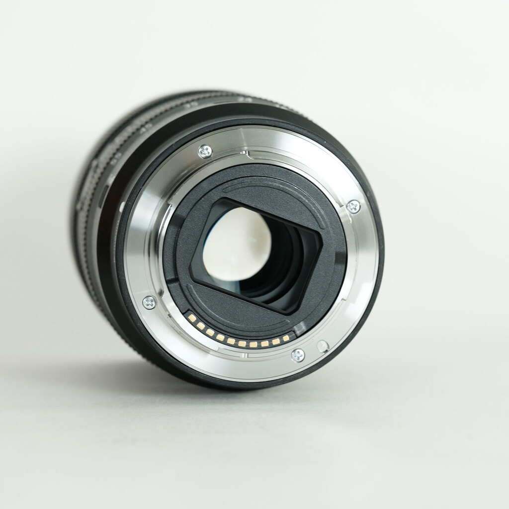 SONY E 16-55mm F2.8 G SEL1655G SONY E 16-55mm F2.8 G SEL1655G