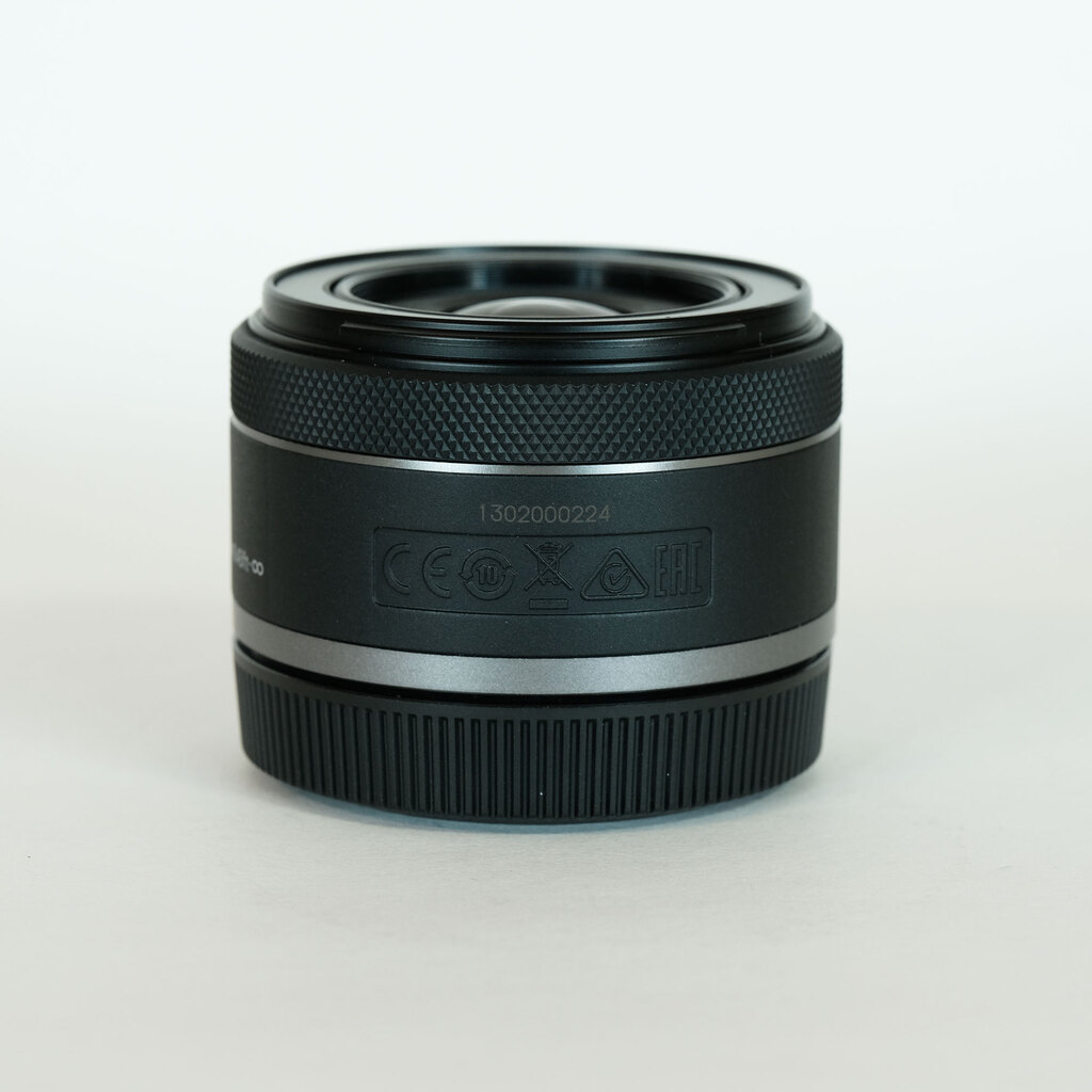 Canon RF16mm F2.8 STM