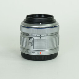 OLYMPUS M.ZUIKO DIGITAL 14-42mm F3.5-5.6IIR シルバー