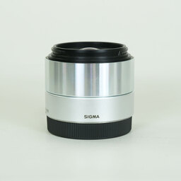 SIGMA A 19mm F2.8 DN (ソニーE用)　シルバー