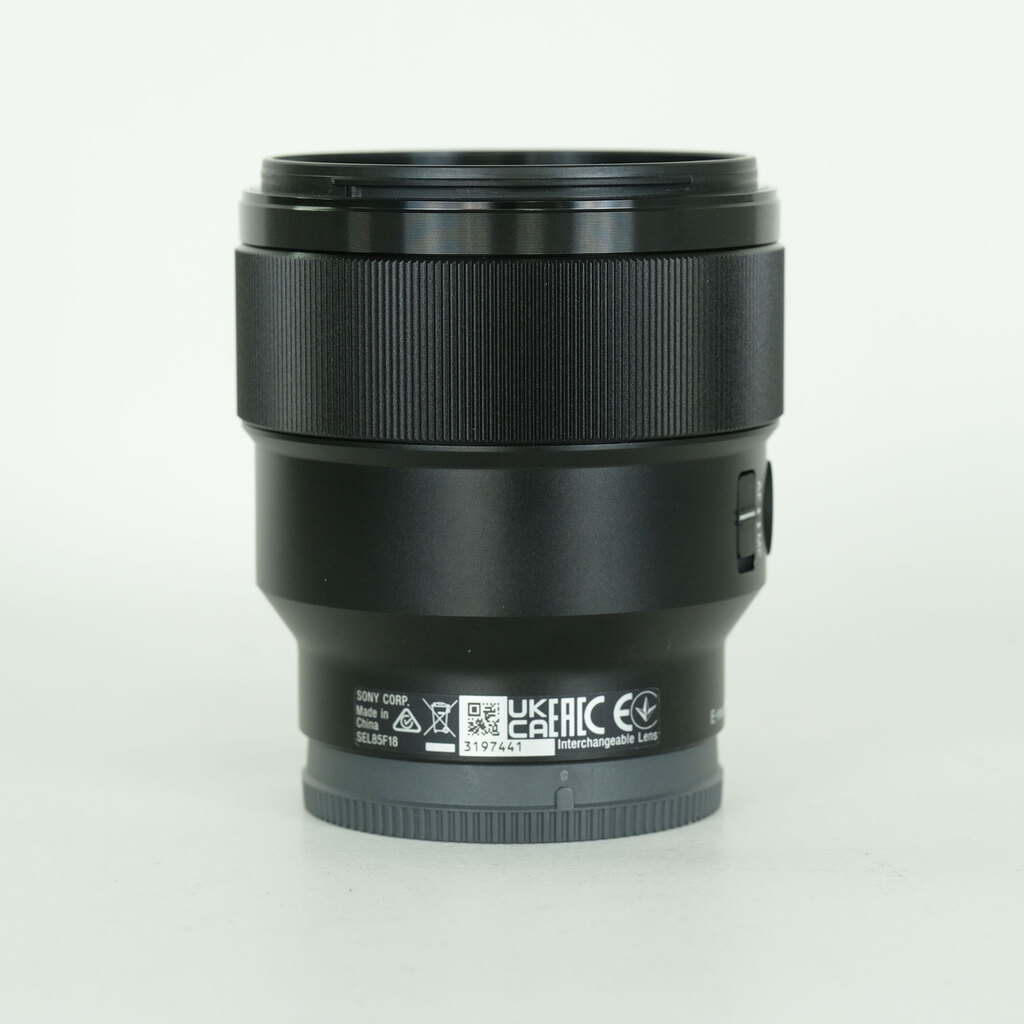 SONY FE 85mm F1.8 SEL85F18
