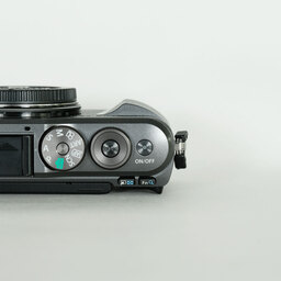 OLYMPUS PEN E-PL10