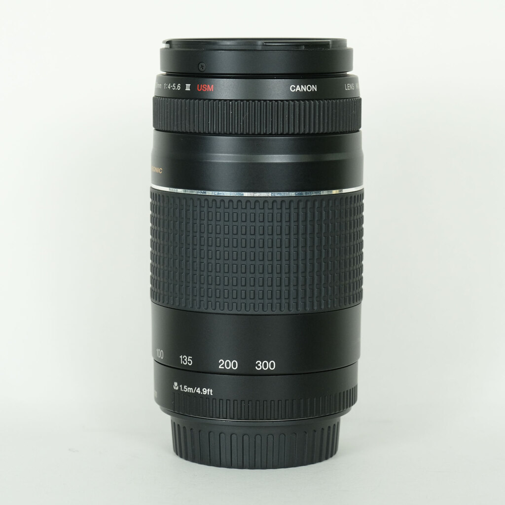 Canon EF75-300mm F4-5.6 III USM