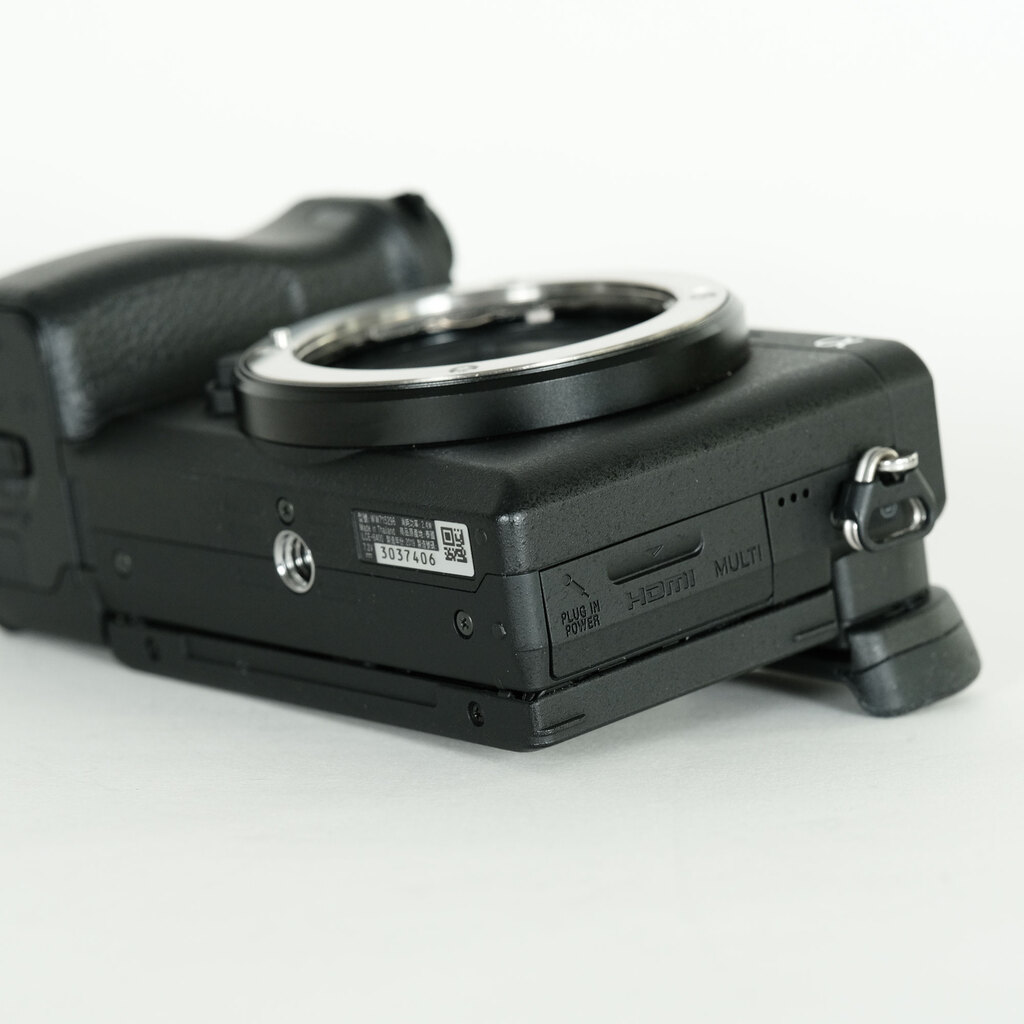 SONY α6400（ILCE-6400）