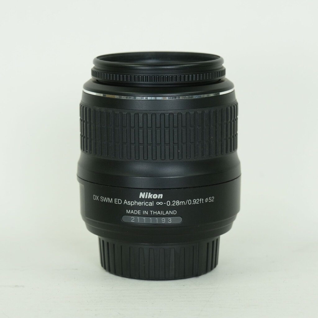 Nikon AF-S DX Zoom-Nikkor 18-55mm F3.5-5.6G ED II ブラック