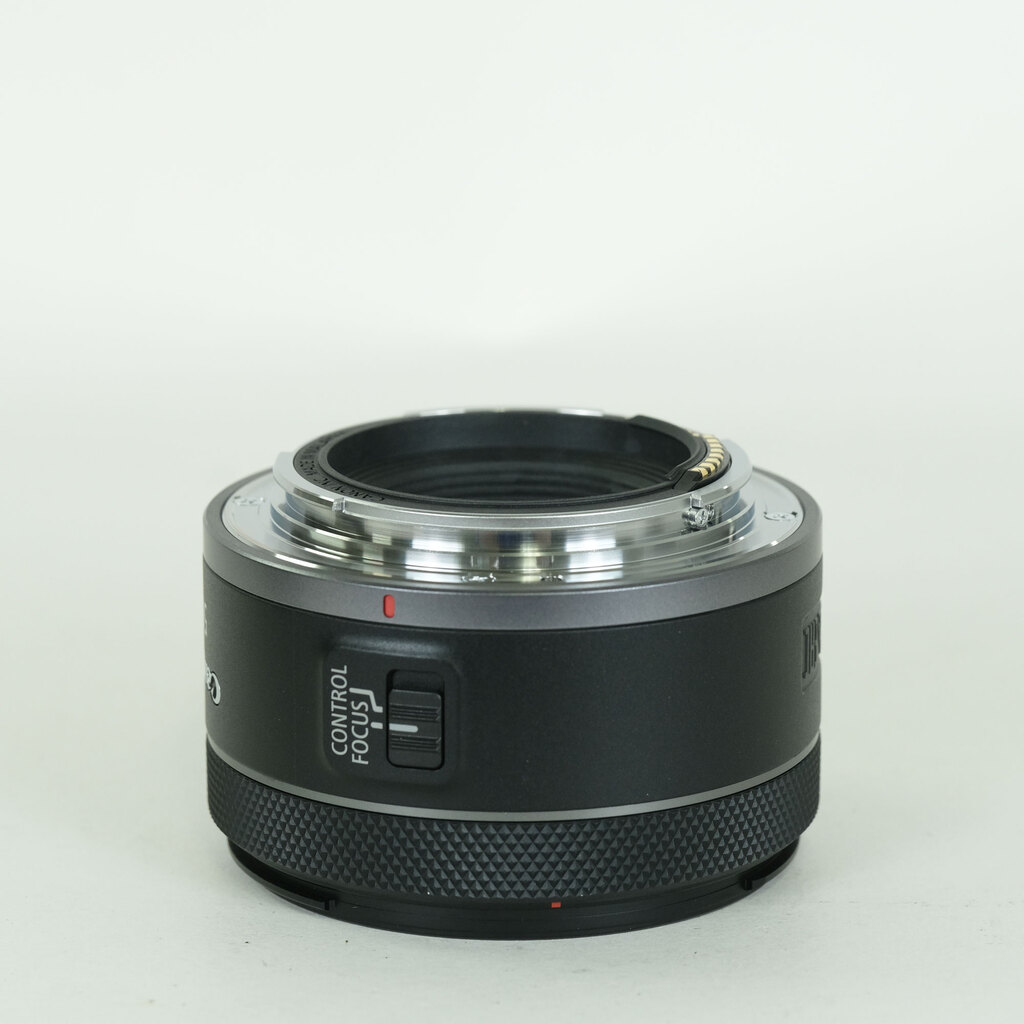 Canon RF50mm F1.8 STM