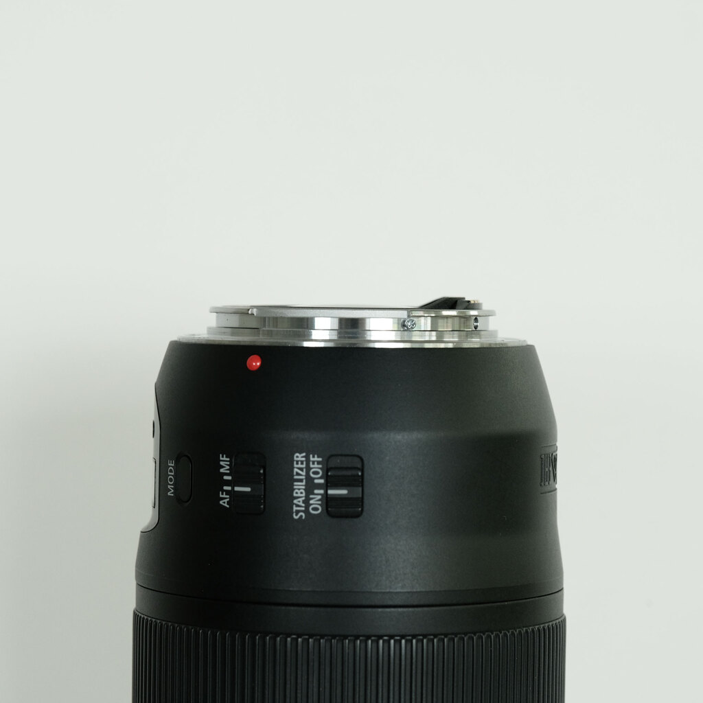 Canon EF70-300mm F4-5.6 IS II USM Canon EF70-300mm F4-5.6 IS II USM