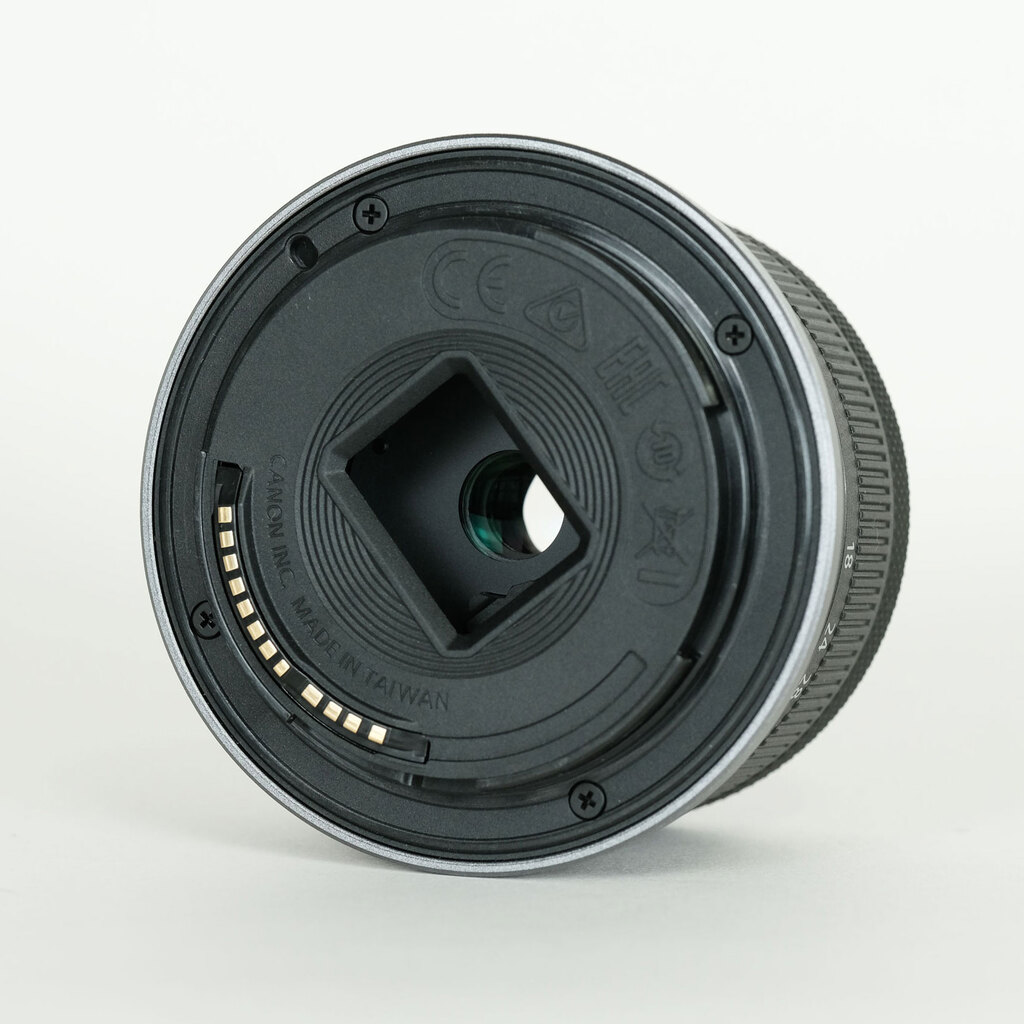 Canon RF-S 18-45mm F4.5-6.3 IS STM