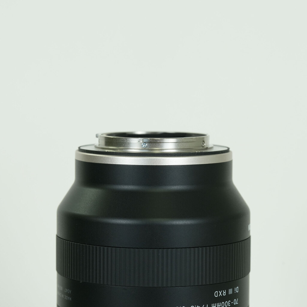 TAMRON 70-300mm F/4.5-6.3 Di III RXD (Model A047) [ソニーE用]