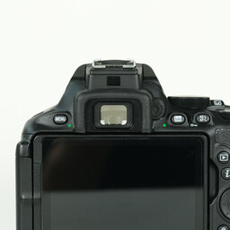 Nikon D5600