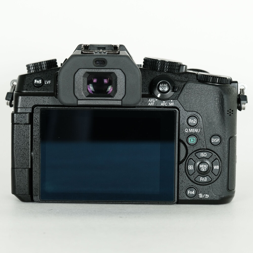 Panasonic LUMIX DMC-G8