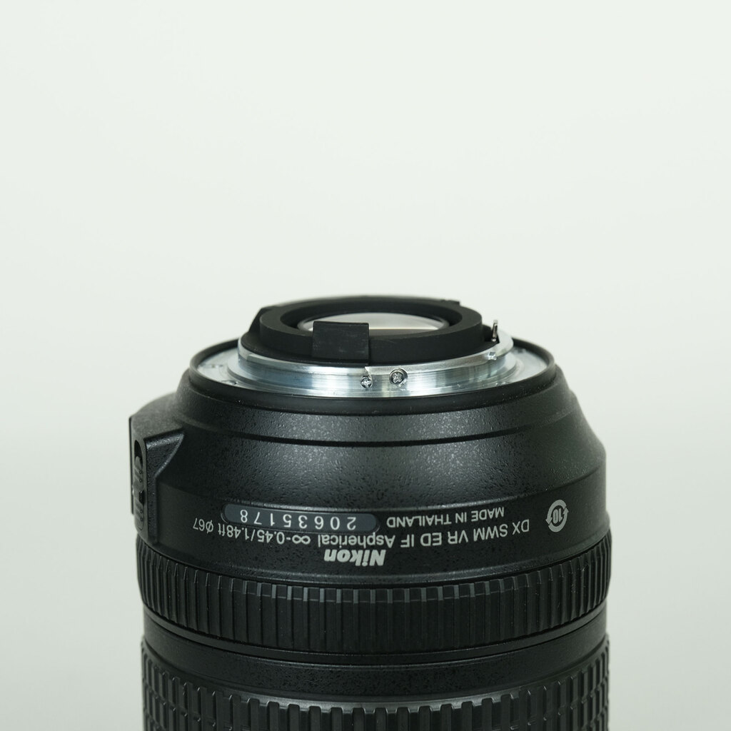 Nikon AF-S DX NIKKOR 18-140mm F3.5-5.6G ED VR Nikon AF-S DX NIKKOR 18-140mm F3.5-5.6G ED VR