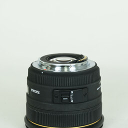 SIGMA 50mm F1.4 EX DG HSM (キヤノンEF用) SIGMA 50mm F1.4 EX DG HSM (キヤノンEF用)