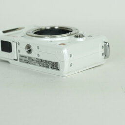 Panasonic LUMIX DMC-GF2-K ボディ ホワイト