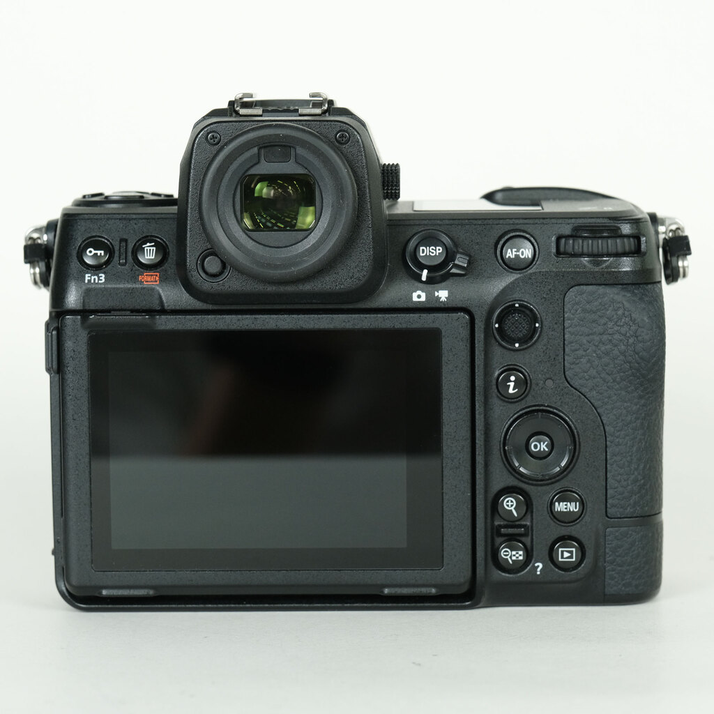 Nikon Z8