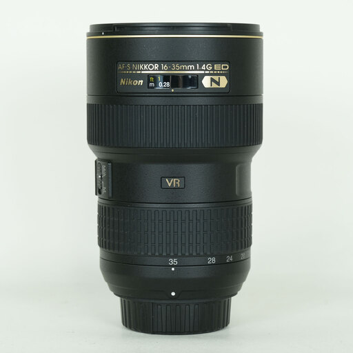 Nikon AF-S NIKKOR 16-35mm F4 G ED VR