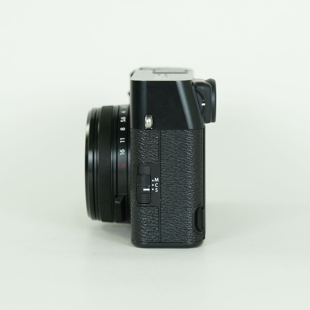 FUJIFILM X100VI