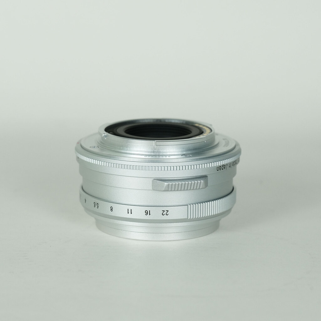 Voigtlander ULTRON 27mm F2 X-mount（フジフイルムX用） シルバーの