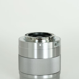 SONY E 50mm F1.8 OSS SEL50F18 SONY E 50mm F1.8 OSS SEL50F18