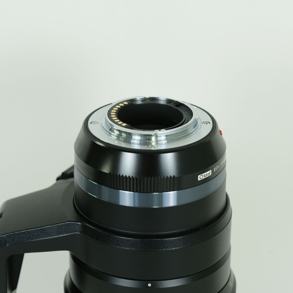 OLYMPUS M.ZUIKO DIGITAL ED 40-150mm F2.8 PROテレコンバーターキット