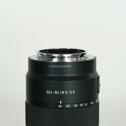 SONY E 18-135mm F3.5-5.6 OSS SEL18135
