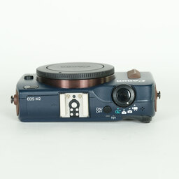 Canon EOS M2 ボディ ベイブルー
