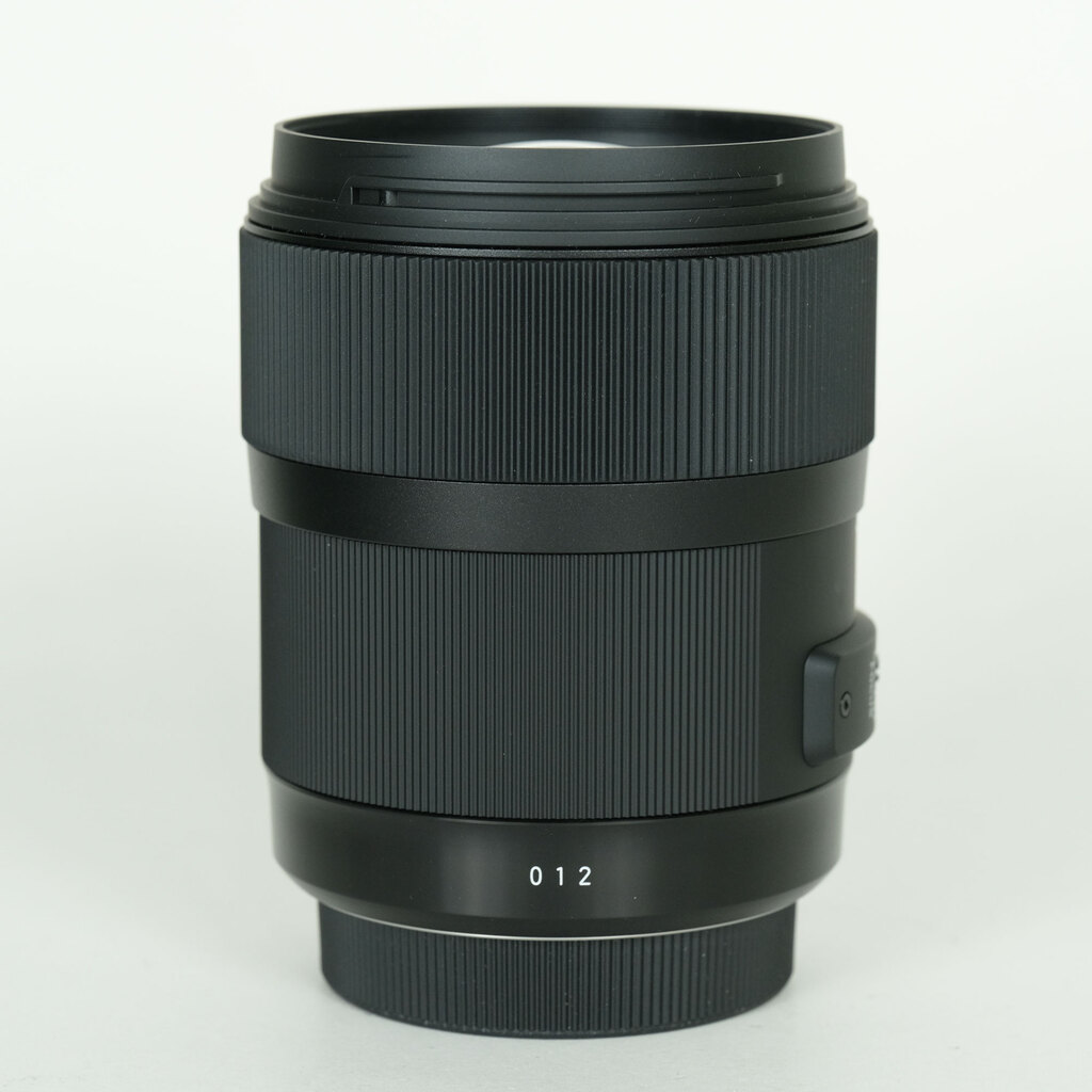 SIGMA 35mm F1.4 DG HSM｜Art [シグマSA用]の出品 | ONE SCENE（ワン