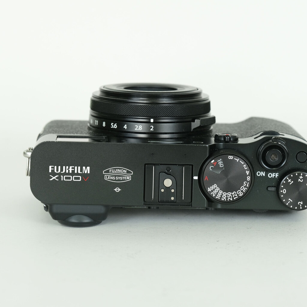 FUJIFILM X100V ブラック