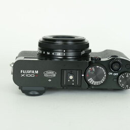 FUJIFILM X100V ブラック