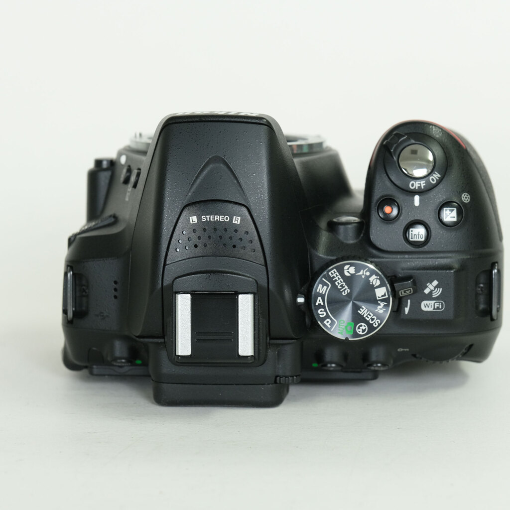 Nikon D5300
