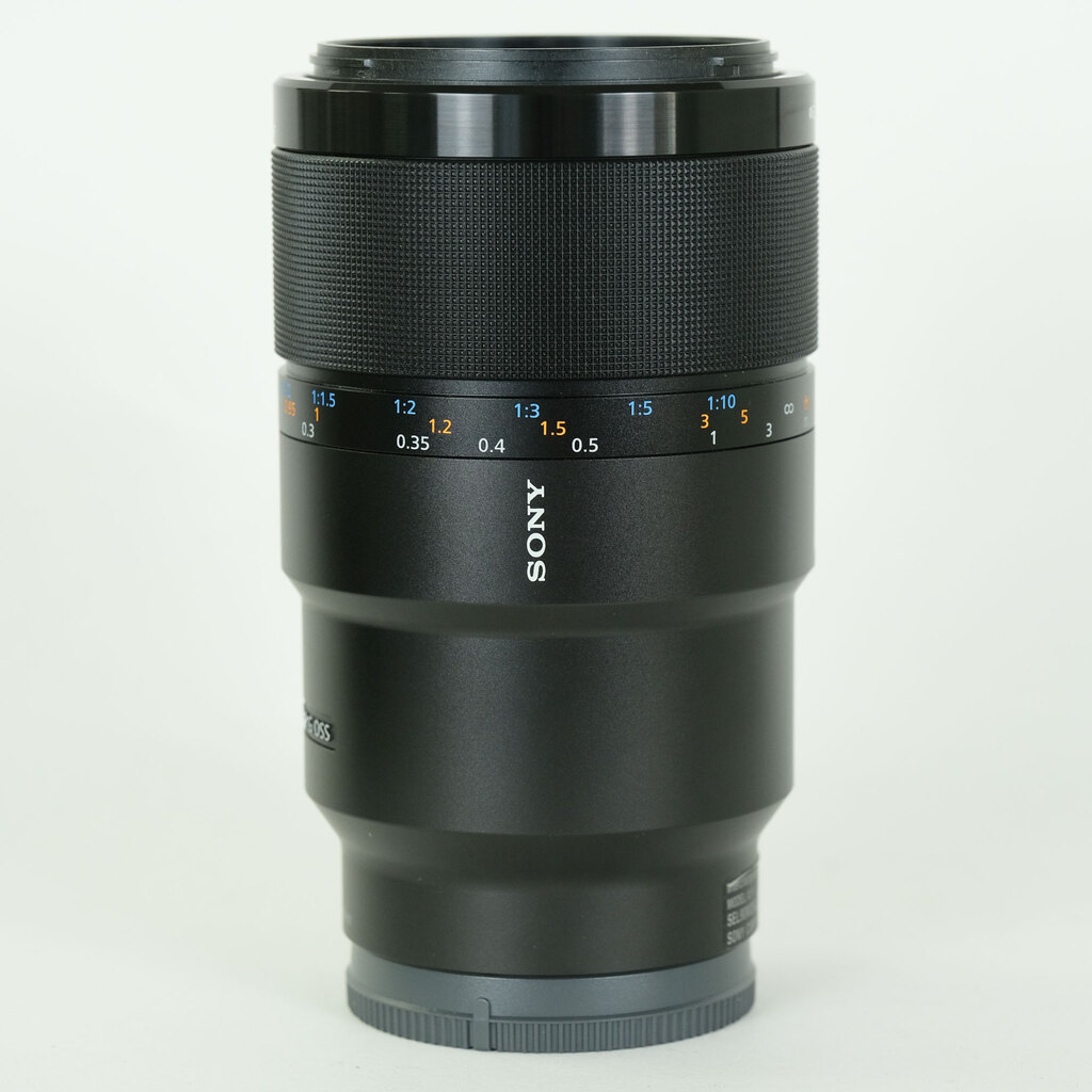 SONY FE 90mm F2.8 Macro G OSS SEL90M28G