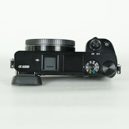 SONY α6000(ILCE-6000) SONY α6000(ILCE-6000)