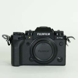 FUJIFILM X-T4