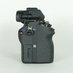 SONY α7 II（ILCE-7M2）