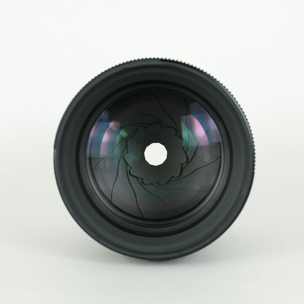 SIGMA 85mm F1.4 DG DN｜Art [ライカL用]