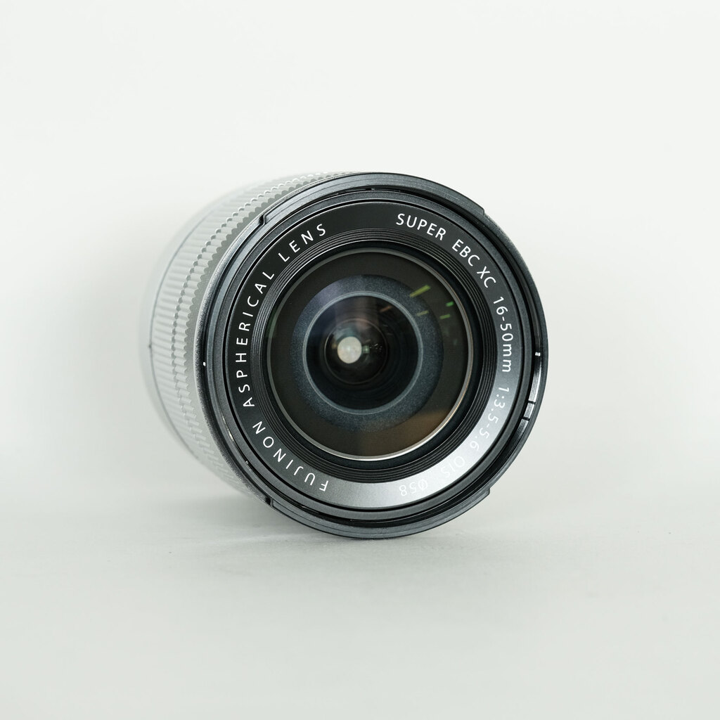 FUJIFILM フジノン XC16-50mm F3.5-5.6 OIS シルバー