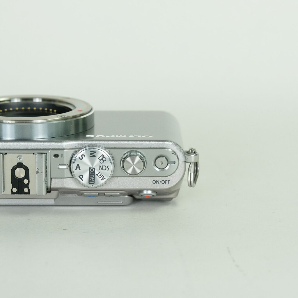 OLYMPUS PEN Lite E-PL3 ボディ シルバー