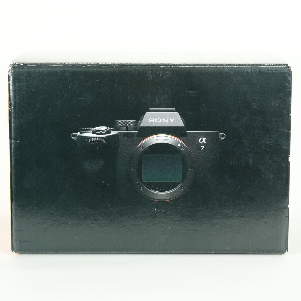 SONY α7 IV(ILCE-7M4) SONY α7 IV(ILCE-7M4)