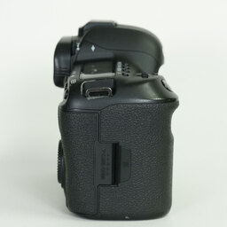 Canon EOS 5D Mark IV Canon EOS 5D Mark IV