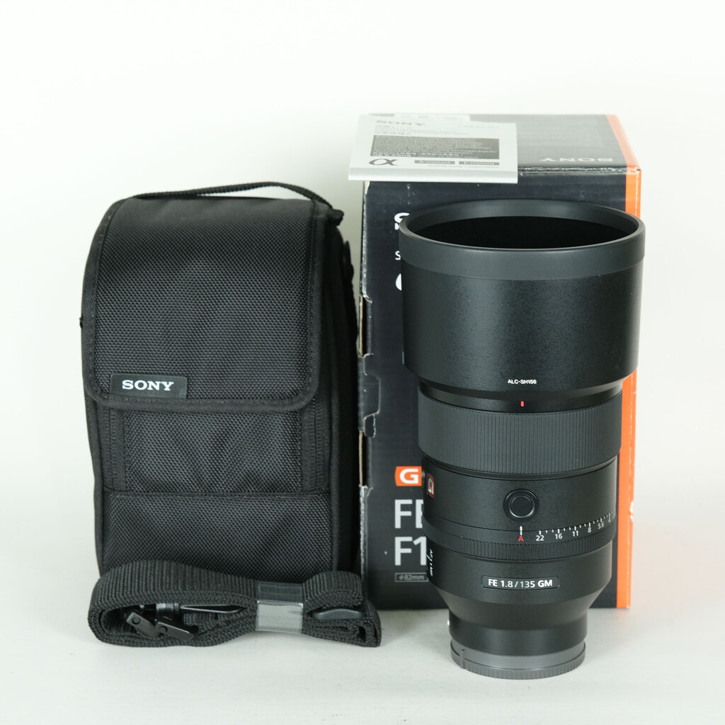 SONY FE 135mm F1.8 GM SEL135F18GM